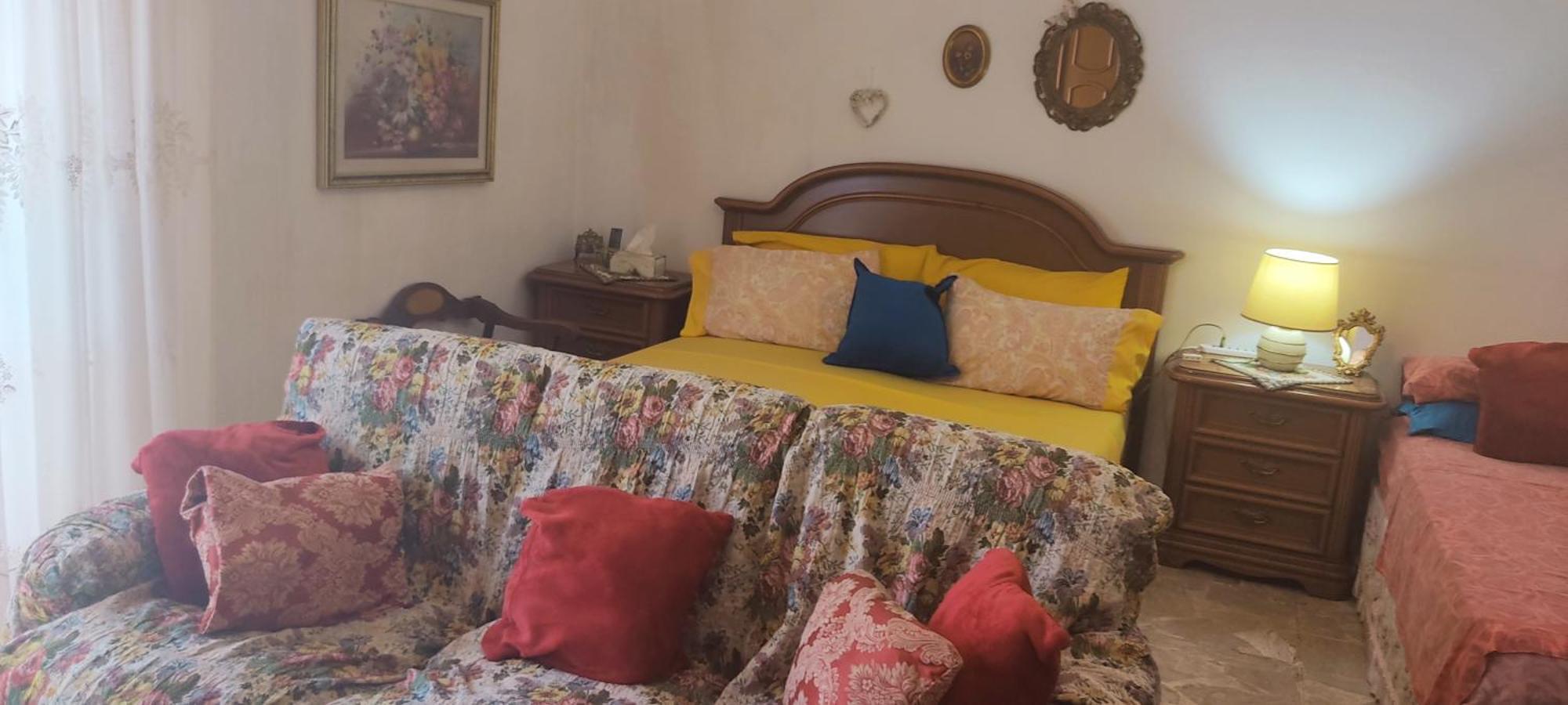 Amabile Guesthouse Milis Buitenkant foto