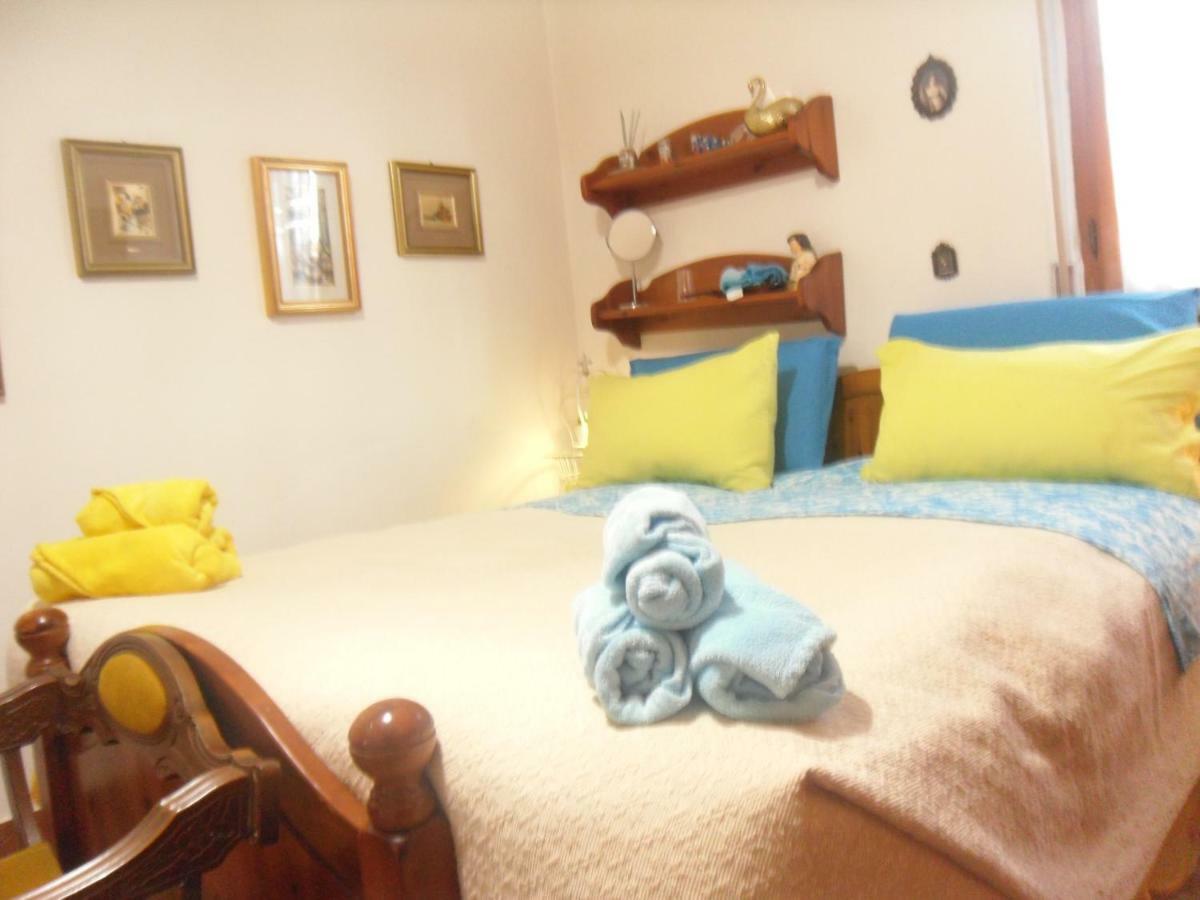 Amabile Guesthouse Milis Buitenkant foto