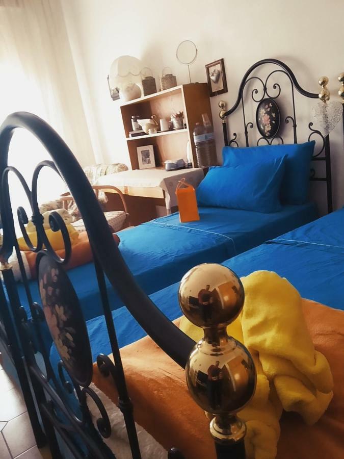 Amabile Guesthouse Milis Buitenkant foto